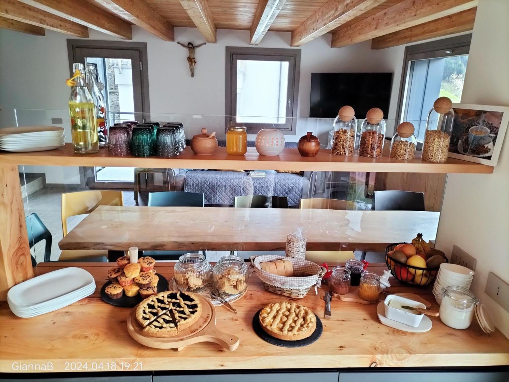 Beb Aria Di Montagna Bed & Breakfast Forcola ภายนอก รูปภาพ