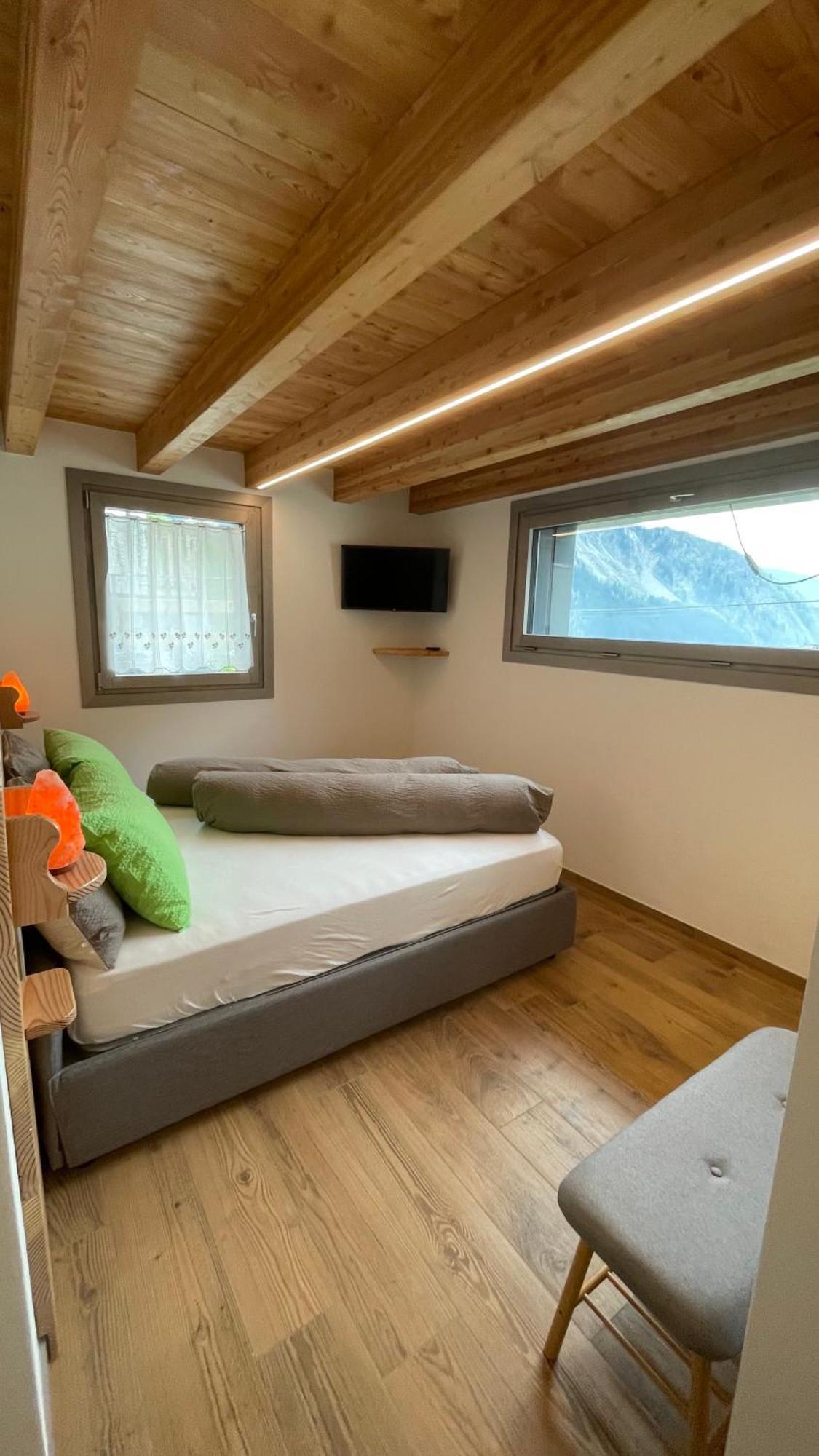 Beb Aria Di Montagna Bed & Breakfast Forcola ภายนอก รูปภาพ