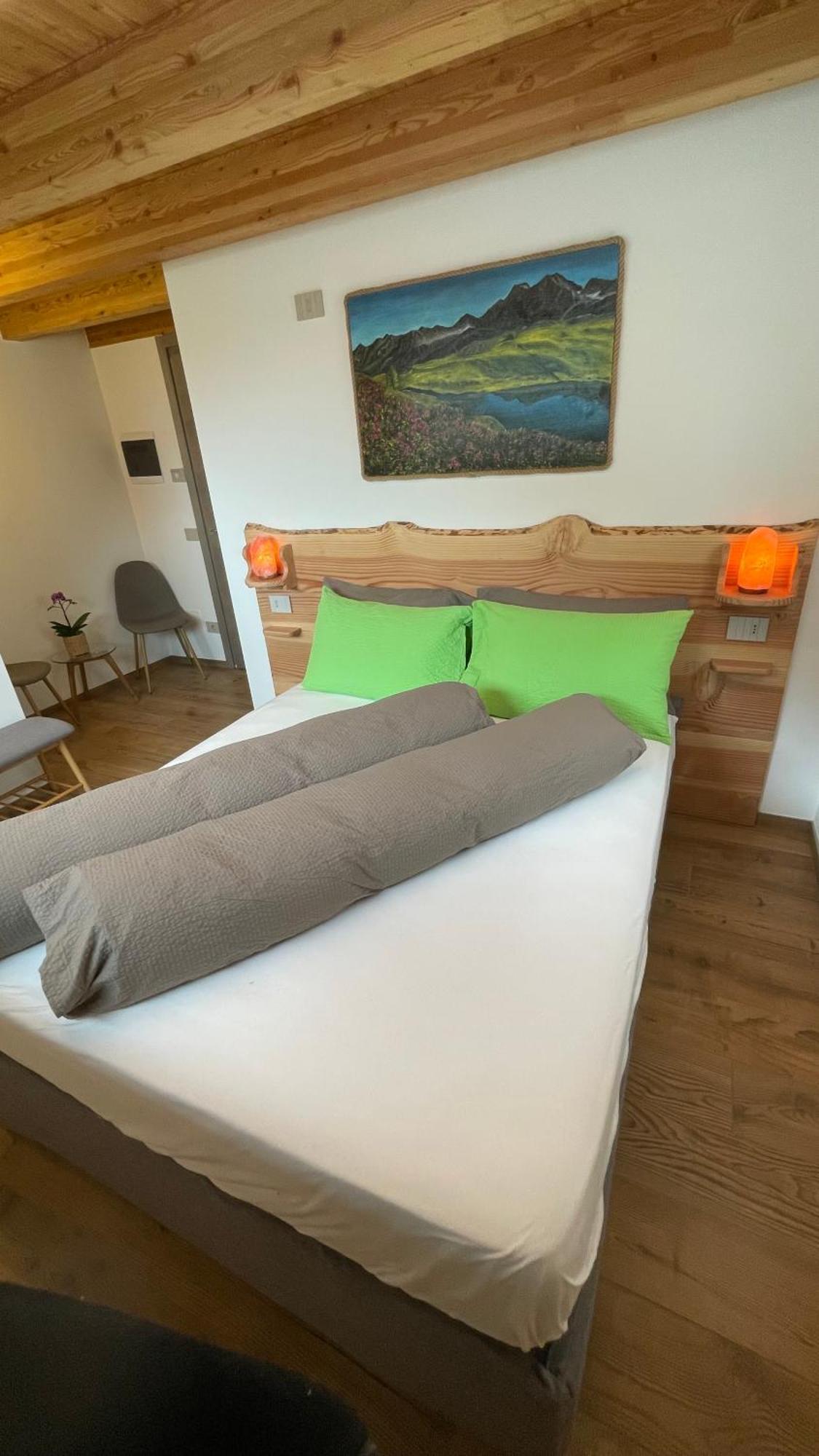 Beb Aria Di Montagna Bed & Breakfast Forcola ภายนอก รูปภาพ