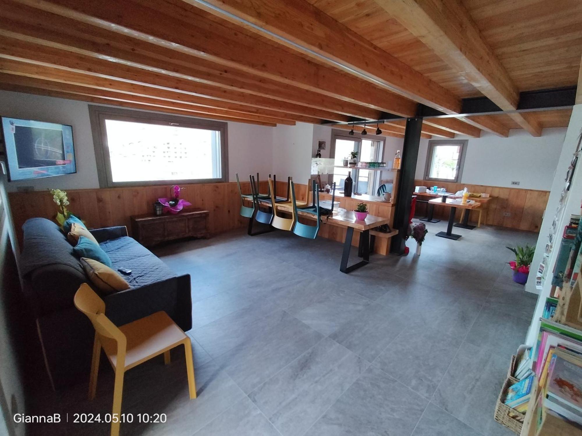 Beb Aria Di Montagna Bed & Breakfast Forcola ภายนอก รูปภาพ