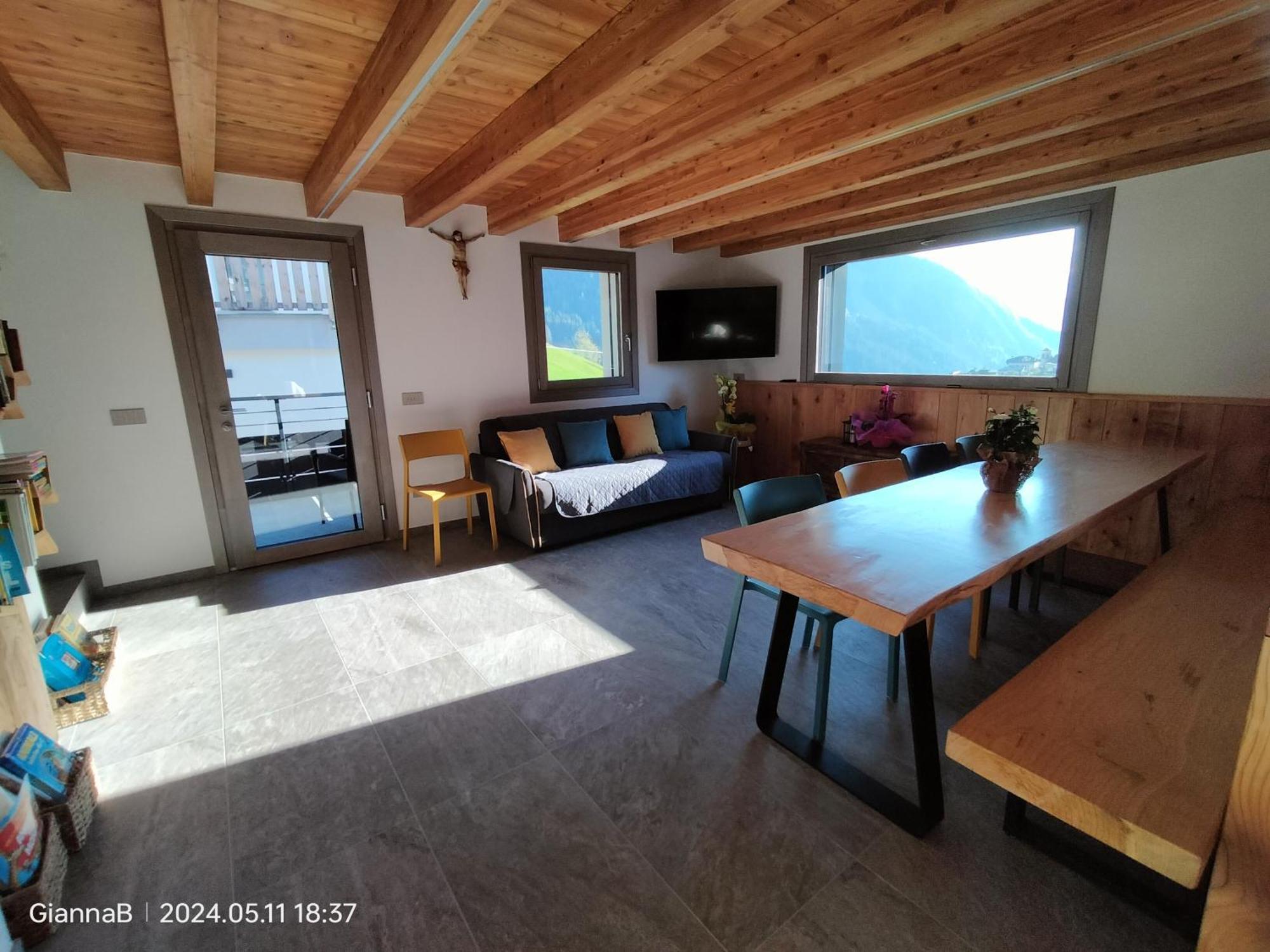 Beb Aria Di Montagna Bed & Breakfast Forcola ภายนอก รูปภาพ